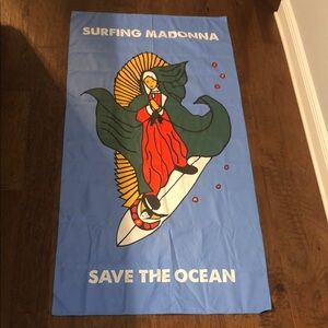 Brand New No Tags Surfing Madonna Microfibre Towel